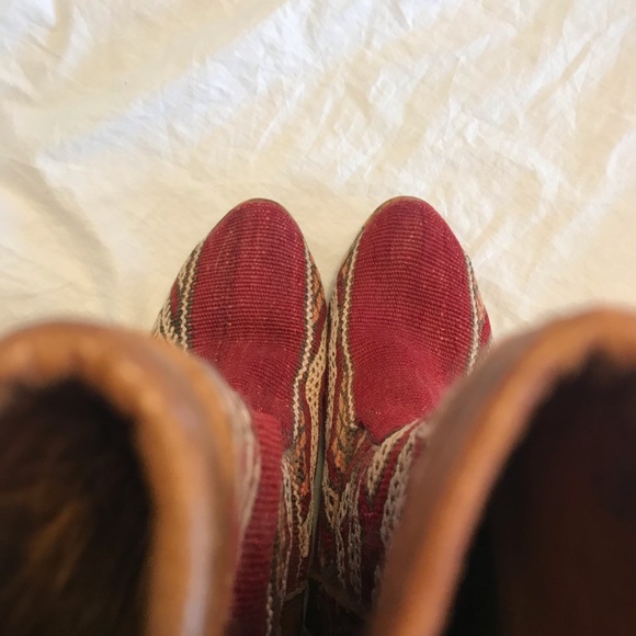 Moroccan Kilim Boots - Picture 9 of 9